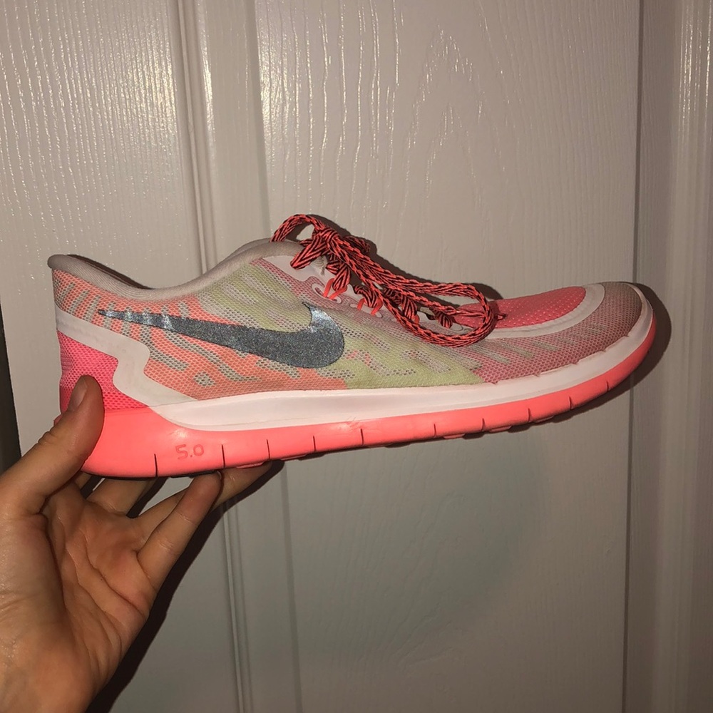 Nike tennis shoes!!!!!!